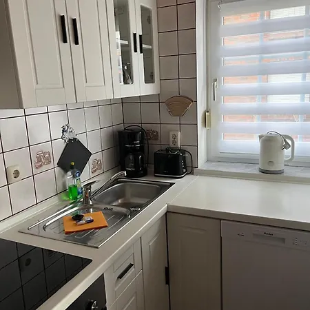 Zur Alten Schmiede I Links * Boltenhagen