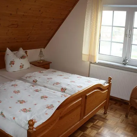 Apartment Zur-Alten-Schmiede-I-Links Boltenhagen (Ostseebad)