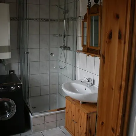 Zur-Alten-Schmiede-I-Links